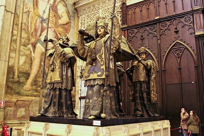 Private Sevilla Tour for families with children and teens... - Plaza de España and Plaza de America