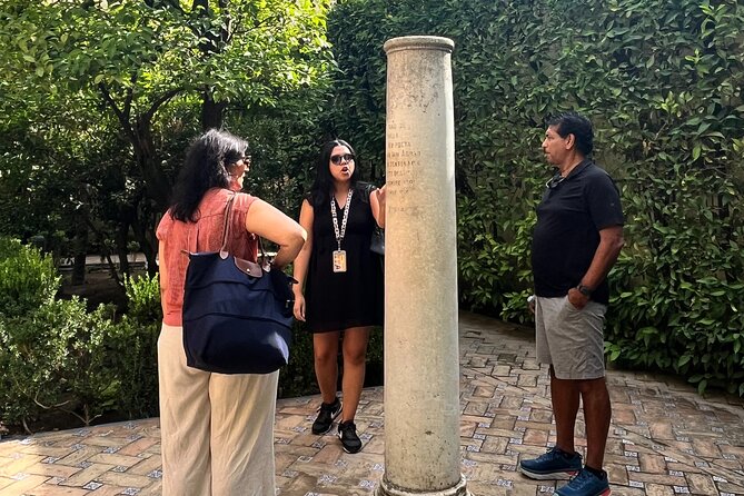 Private tour and tickets of Alcazar & Cathedral of Seville - What a private guide adds to the visit