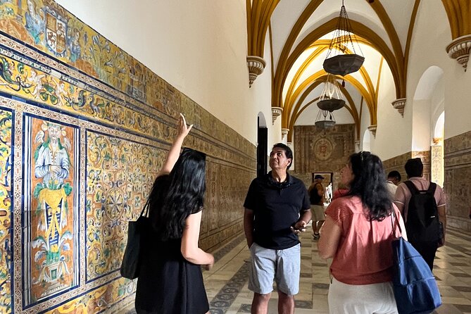 Private tour and tickets of Alcazar & Cathedral of Seville - Timing, identification, and the non-refundable decision