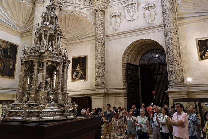 Private Tour of the Cathedral and Giralda of Seville - What the private format changes