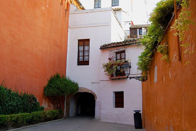 Private tour One day in Seville - Ricardo, Veronica, and the value of a personal guide