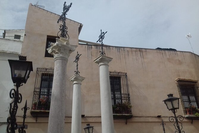 Private tour through the old Jewish neighbourhood. - Price and value for a group of up to seven