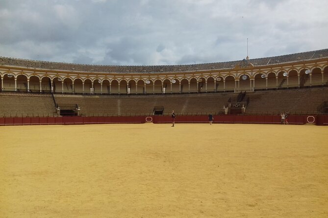 Private tour to the bullring La Maestranza - Booking, timing, and cancellation details