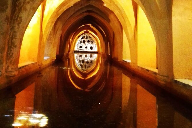 Private tour to the Royal Palace. - A 90-minute route through Gothic and Mudéjar Seville