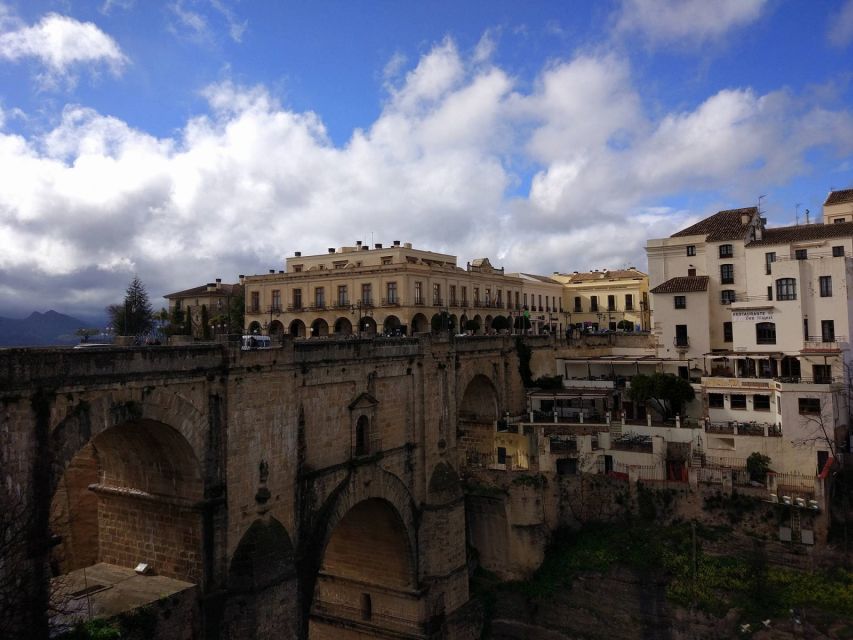 Pueblos Blancos & Ronda: Private Full-Day Tour from Seville - Setenil or Arcos instead of Grazalema