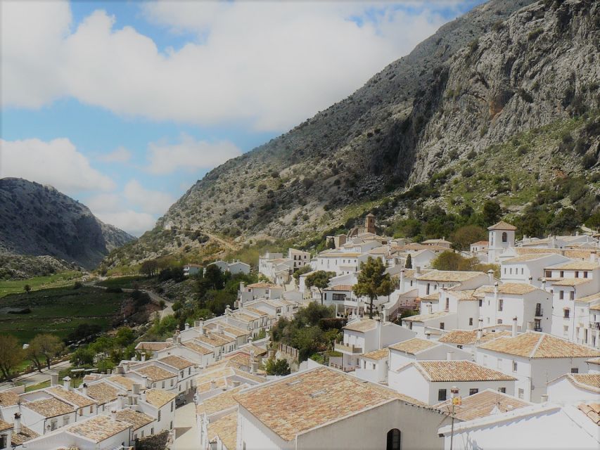 Pueblos Blancos & Ronda: Private Full-Day Tour from Seville - Zahara de la Sierra, a village above the valley