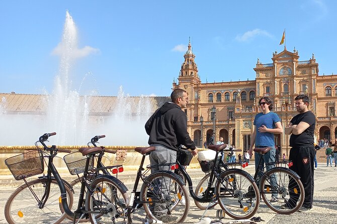 Rent your bike in Seville - What eight hours lets you see
