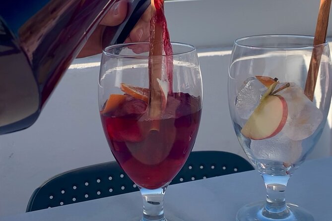 Sangria Tasting & Paella Showcooking Experience - What you eat during the evening