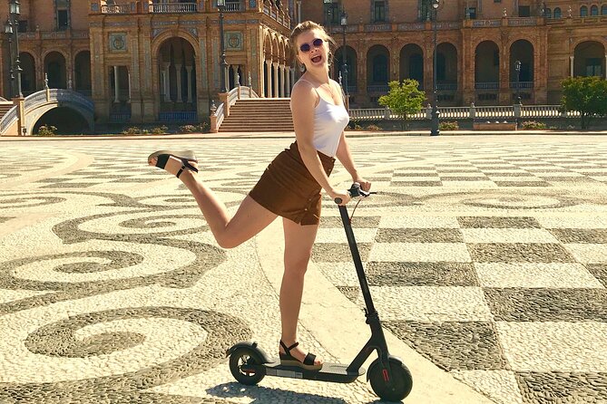 Scooter tour in Seville - The Giralda and Seville’s layered past