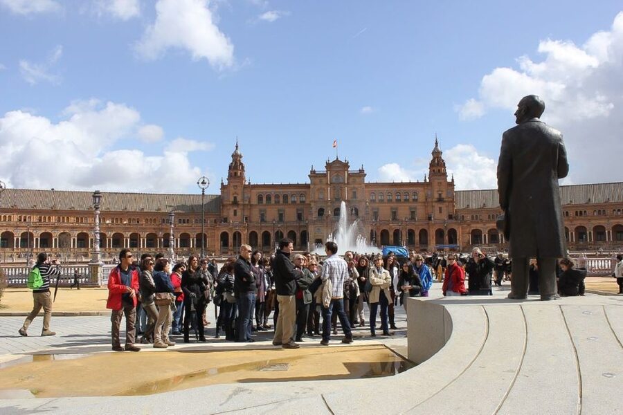 Secrets of Maria Luisa Park and Plaza de Espana - Why Maria Luisa Park deserves two hours