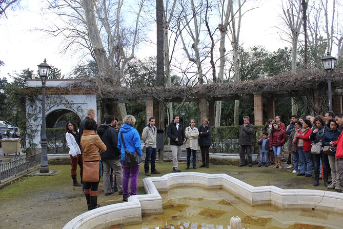 Secrets of Maria Luisa Park and Plaza de España Private Tour - Why Plaza de España deserves a guided visit