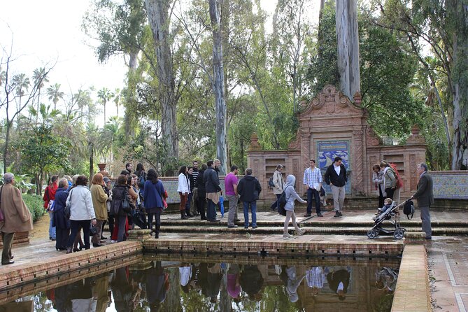 Secrets of Maria Luisa Park and Plaza de España Private Tour - Timing, meeting point, and practical details