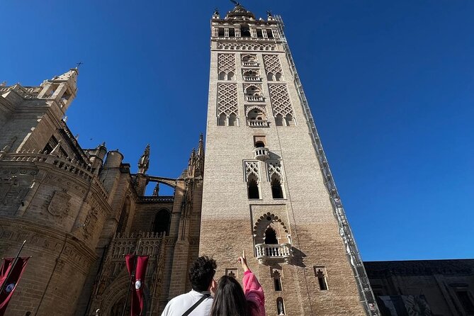 Sevilla: Essential Private Tour - Key points to know before booking