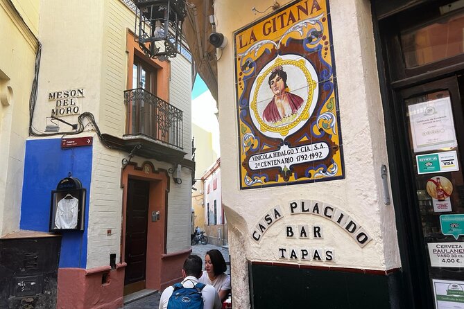 Sevilla: Essential Private Tour - The Alcázar, royal setting and Dorne connection