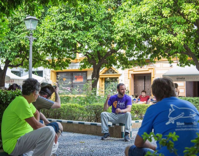 Seville: 1-Hour Walking Tour Barrio de Santa Cruz - Starting beside the Real Alcázar