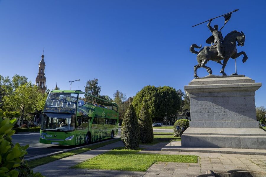 Seville: 2-Day Hop-on Hop-off Bus Ticket - Crossing toward Cristo de la Expiración and Cartuja