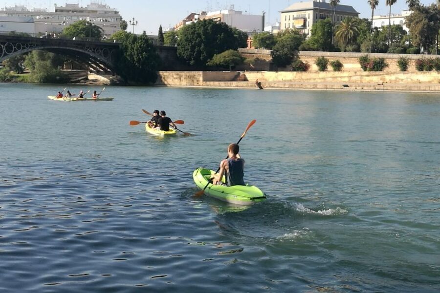 Seville: 2–Hour Guadalquivir River Kayaking Tour - Puente del Cristo de la Expiración and Triana