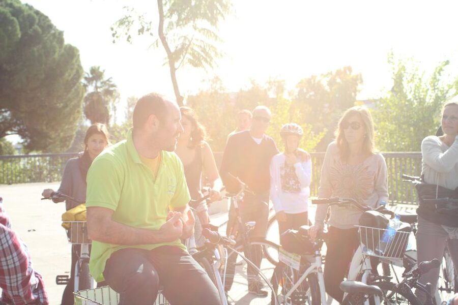 Seville: 3–Hour Bike Tour along the Guadalquivir River - Starting at Centerbici on Calle Espronceda