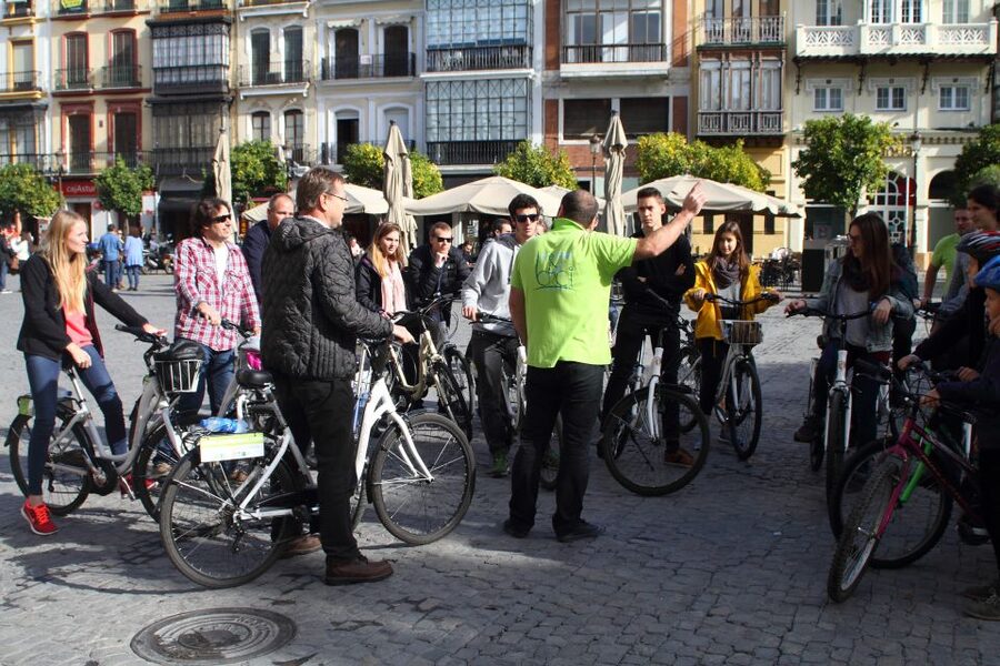 Seville: 3-Hour Tapas Tour by Bike - Key points to know before you book