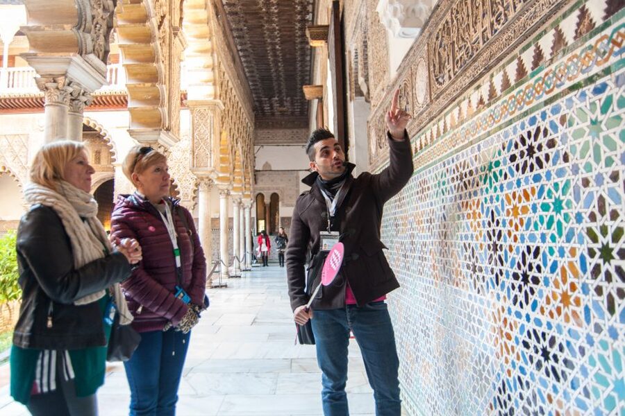Seville: Alcázar and Cathedral Entry Ticket and Guided Tour - Time for the Alcázar Gardens