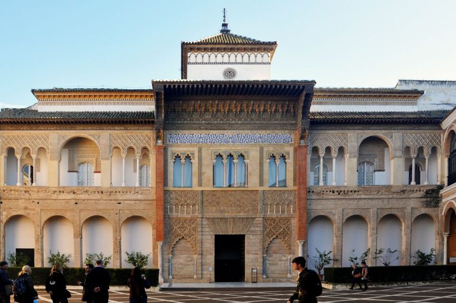 Seville: Alcazar & Cathedral Skip-the-Line Guided Tour - Key points to know before booking