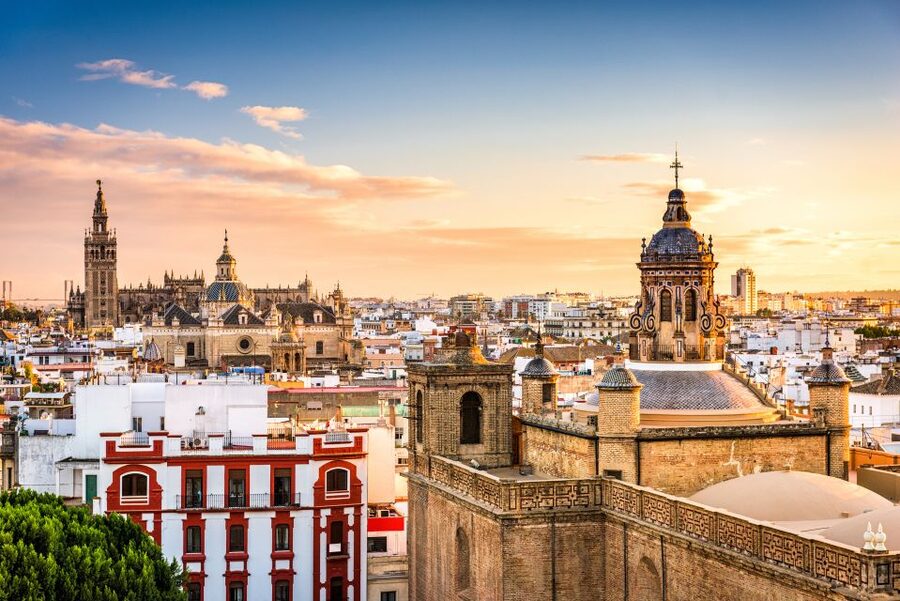 Seville: Alcázar Guided Palace Tour with Priority Access - What the $40 price buys you