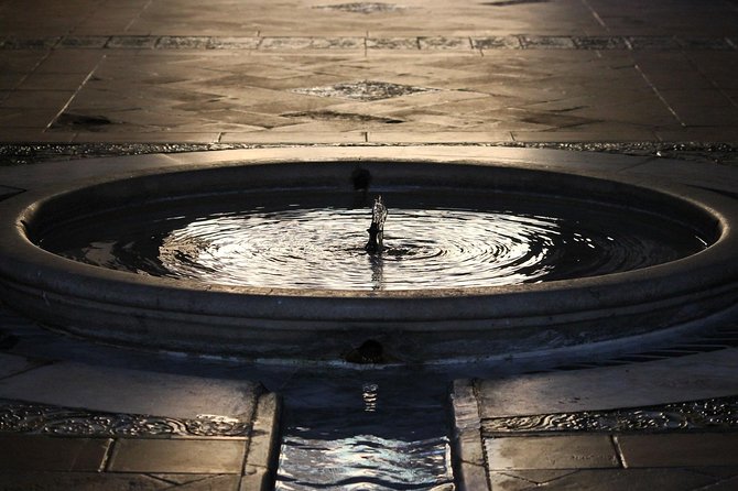 Seville Alcázar: Guided Premium Tour with Priority Entrance - Royal rooms, Mudejar detail, and Game of Thrones