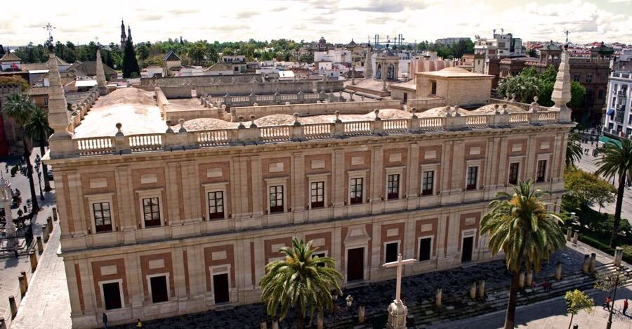 Seville: Archive of the Indies Guided Tour - Starting beside the Cathedral and Alcázar