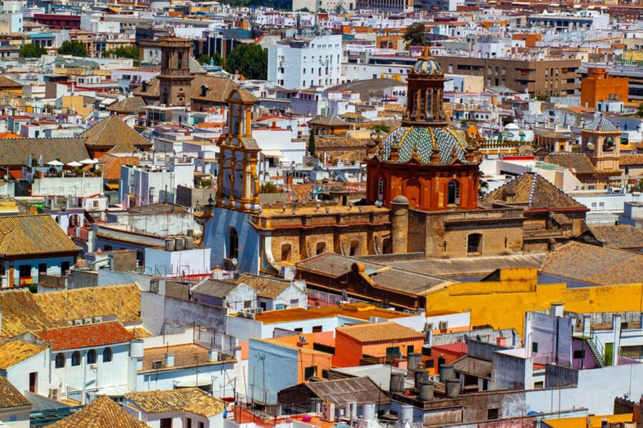 Seville: Barrio de Santa Cruz Small Group Walking Tour - Jewish history beyond the postcard view