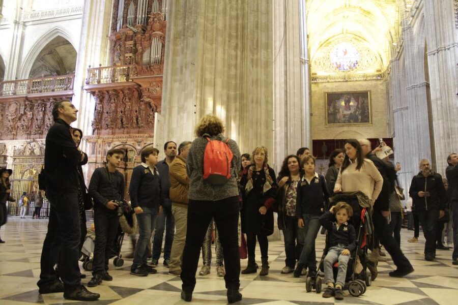 Seville: Cathedral and Giralda Skip-the-line Guided Tour - Who will enjoy this tour most