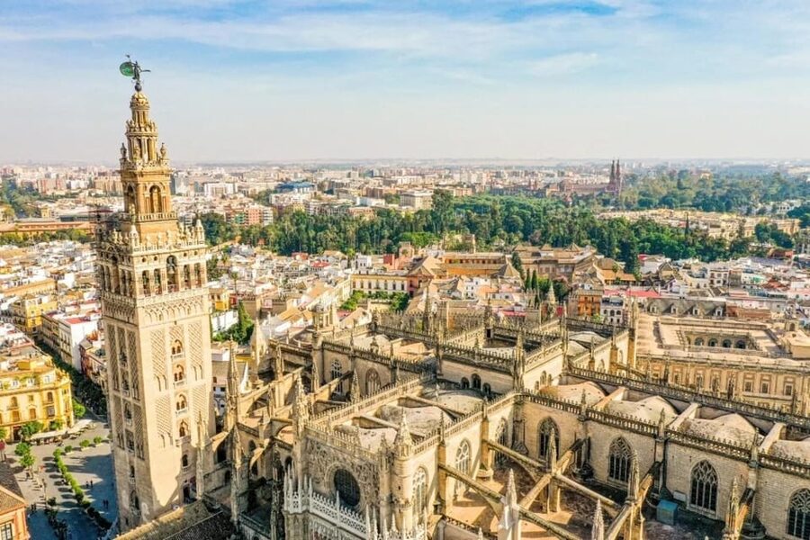 Seville Cathedral and Giralda Tower Guided Tour and Tickets - Should you book Seville Cathedral and Giralda?