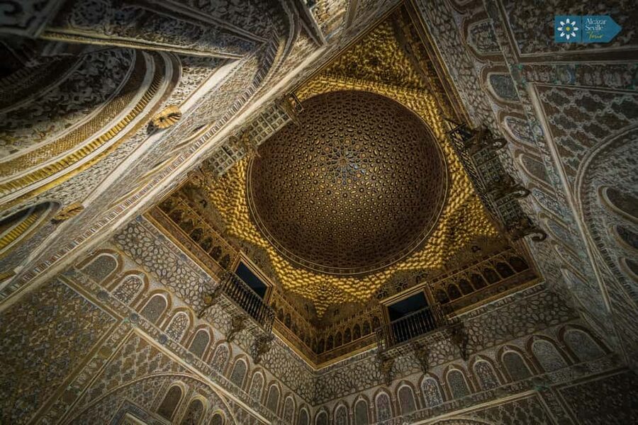 Seville: Cathedral, Giralda, and Royal Alcázar Guided Tour - Beginning at the Royal Alcázar