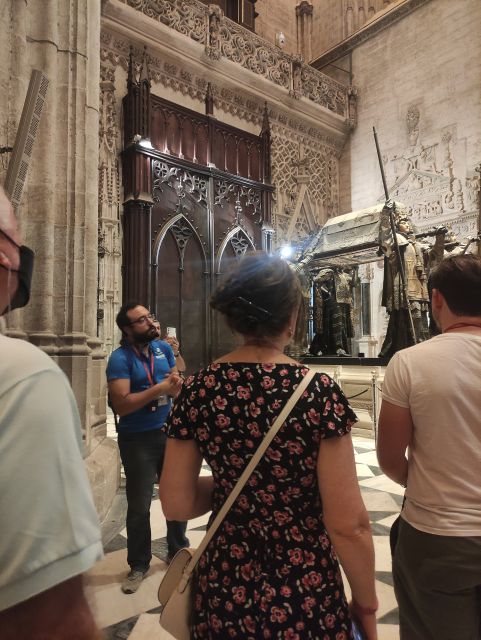 Seville: Cathedral & Giralda Guided Tour with Entry Tickets - Why this 90-minute tour works in Seville