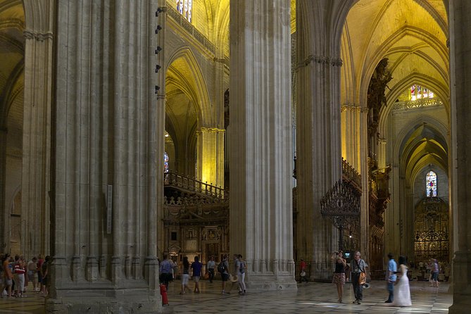 Seville Cathedral & Giralda: Guided Tour with Fast-Track Tickets - Key points to know before booking