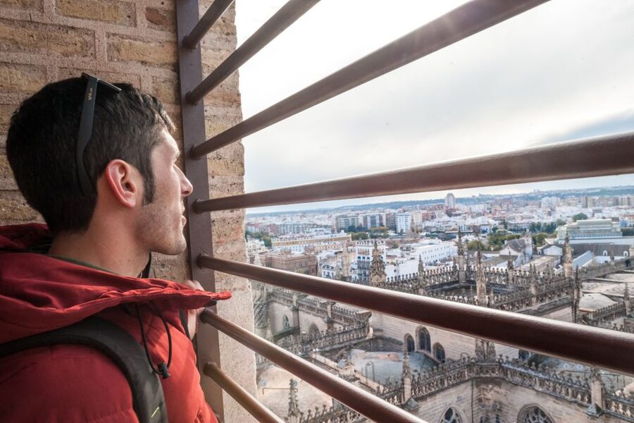 Seville: Cathedral Guided Tour with Optional Alcázar - Inside the world’s largest Gothic church