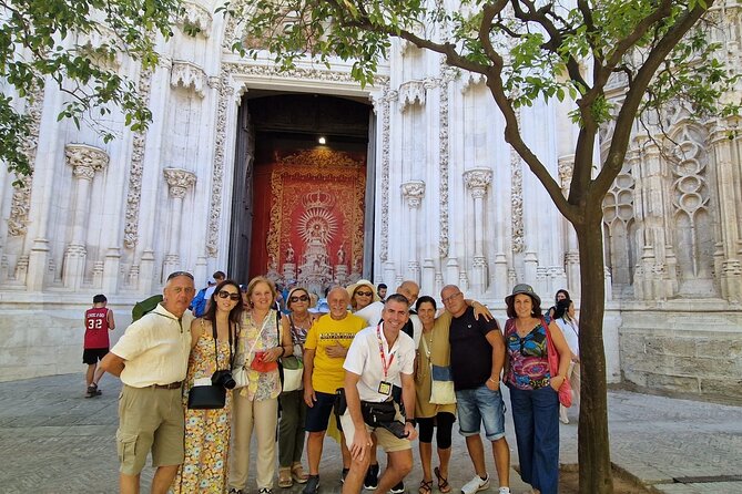 Seville: Cathedral Guided Tour with Priority Access - Priority entry and meeting your guide