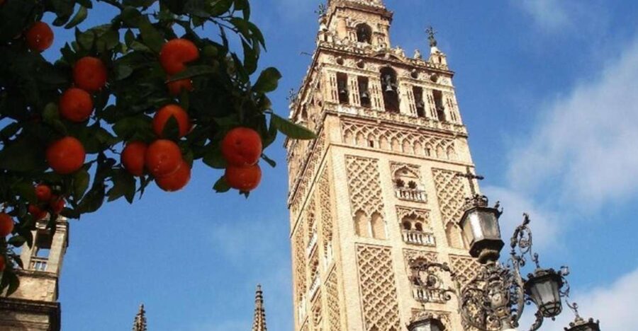 Seville Cathedral Skip-the-Line Tour - Why Seville Cathedral deserves a guided visit