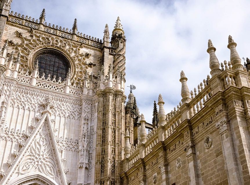 Seville Cathedral Skip-the-Line Tour - Meeting at Hernando Colón 6
