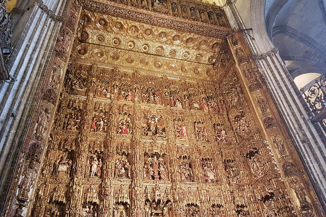Seville Cathedral Tour including tickets and skip the line entry - Goya, Murillo, and Other Spanish Art