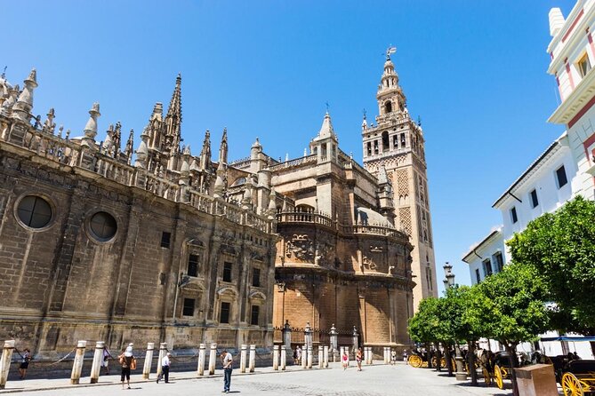 Seville City Bike Tour - Key points at a glance