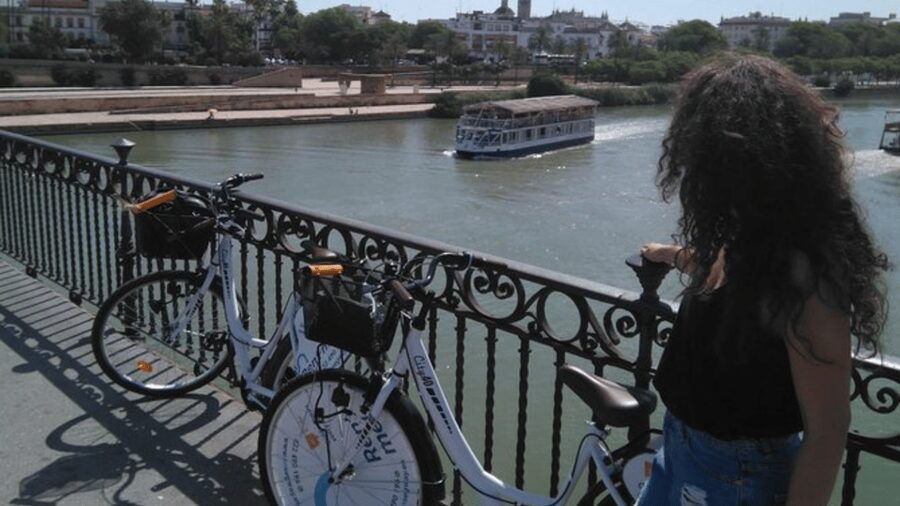 Seville City Bike Tour: Top Seville's Monuments - Plaza de España and María Luisa Park