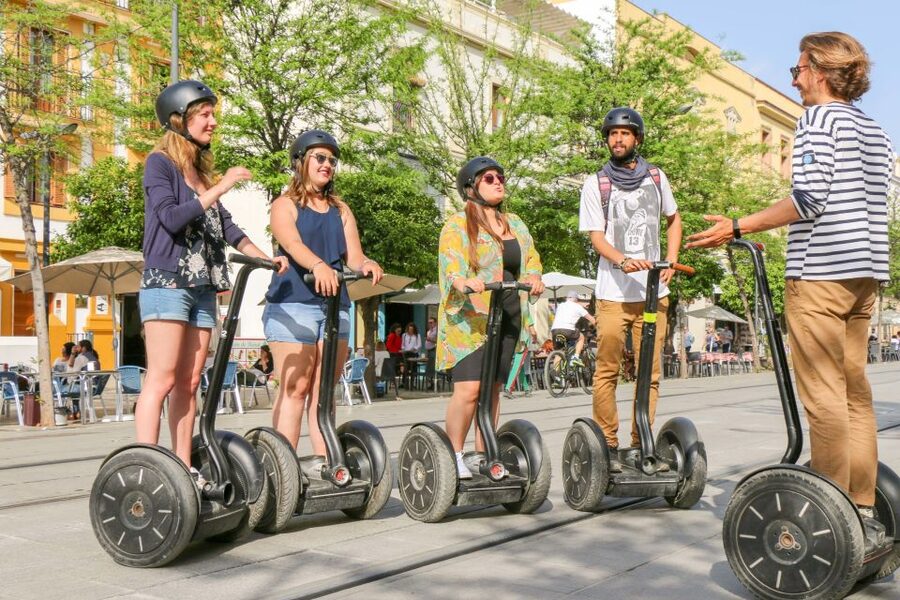 Seville City Tour: 1-Hour Panoramic Segway Tour - Group Tours or a Private Ride