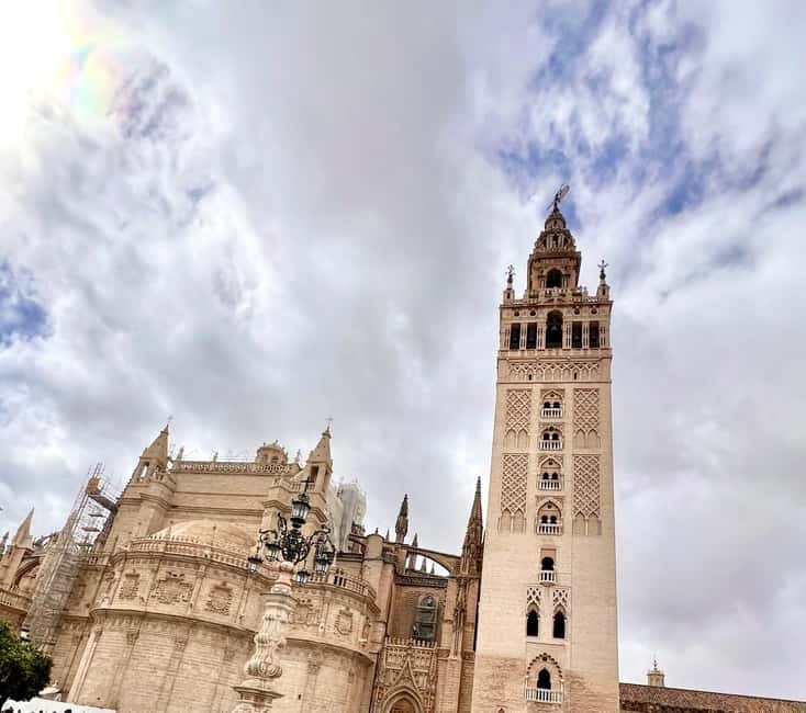 Seville: City Walking Tour - What the guides add