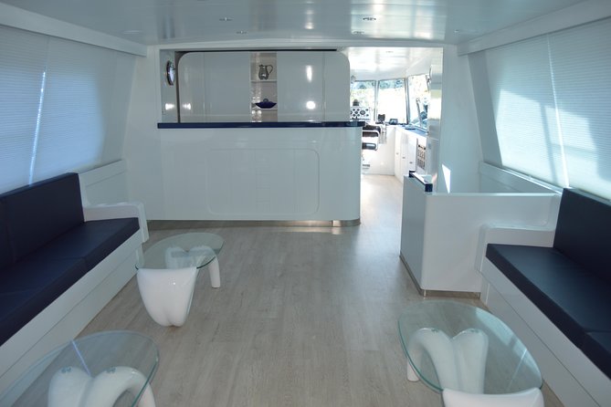 Seville: Cruise along the Guadalquivir River with appetizer - Value at roughly $30 per person