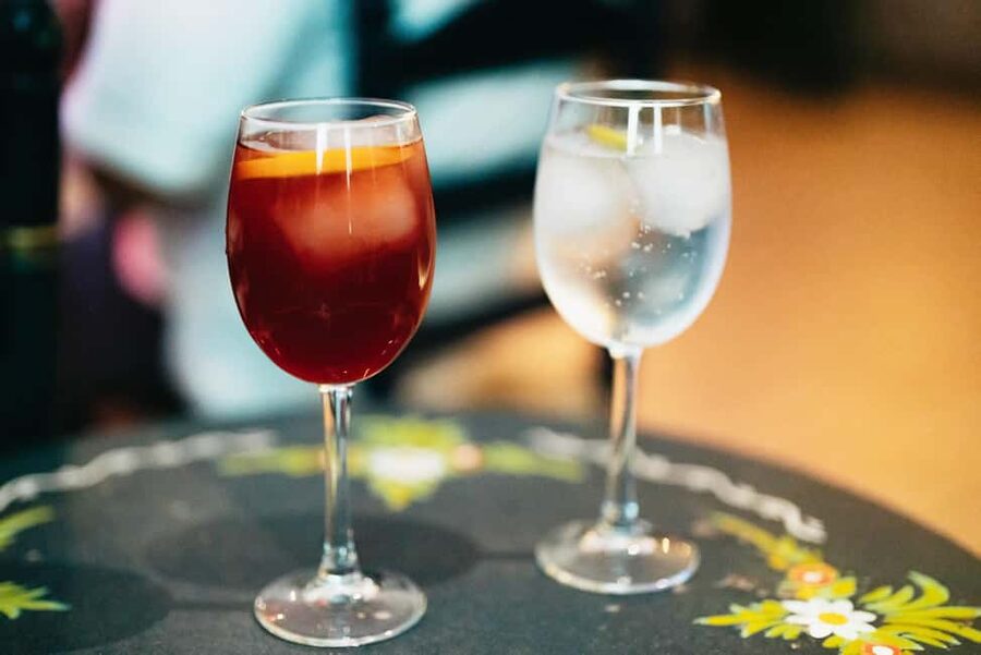 Seville: Drinks of Sevilla Tasting - Six Sevillian drinks, not just one wine sample