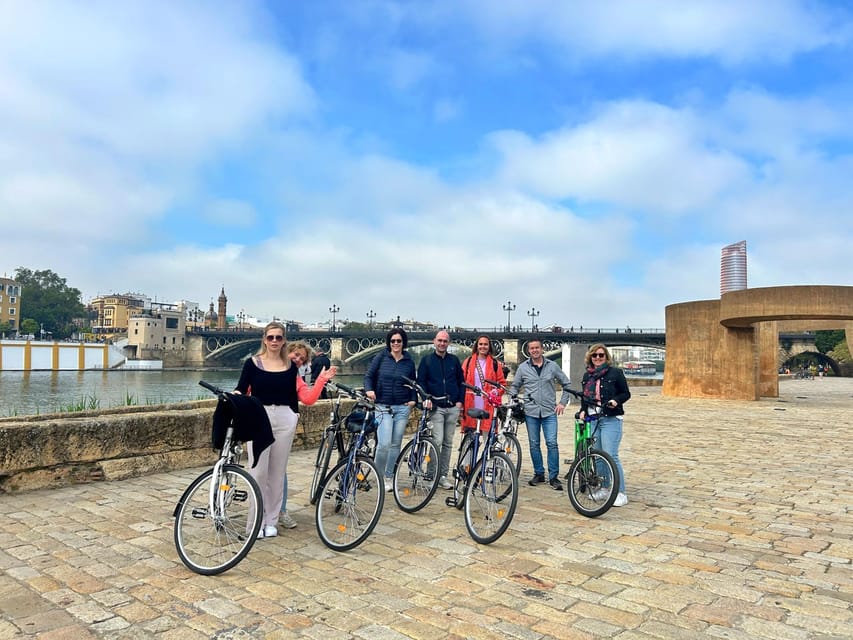 Seville: Dutch Cycling Highlights Tour with local guide - Maria Luisa Park and the 20-minute pause