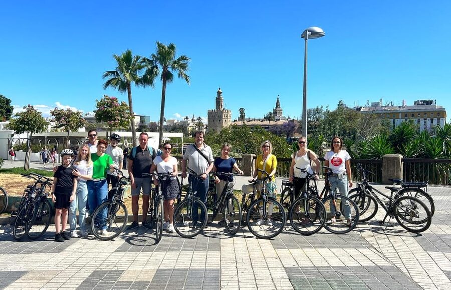 Seville: Dutch Highlights Tour - What $38 buys you