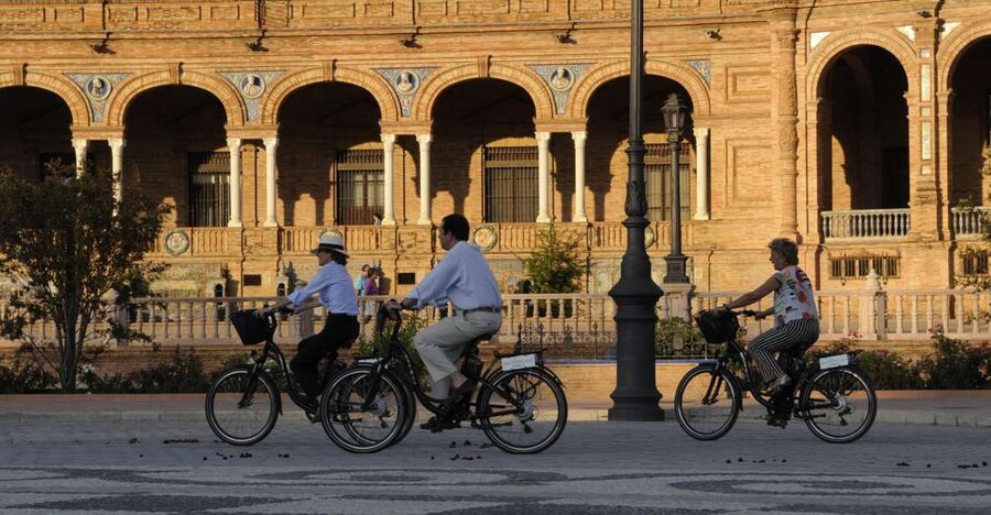 Seville: Electric Bike Tour in Small Group - The 15-minute safety briefing