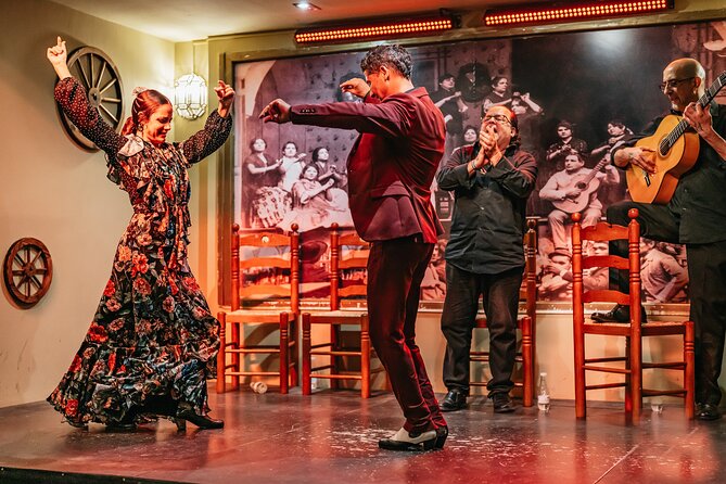Seville:Exclusive FlamencoShow with Drink, VIP, or Dinner Options - Seating and sight lines in an intimate room