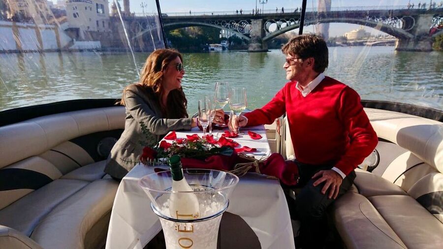 Seville: Exclusive River Boat Tour with Tapas - Why the Guadalquivir is worth seeing from a boat